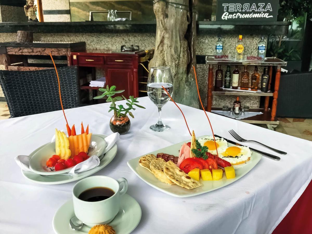 Waldorf Hotel Caracas Buitenkant foto