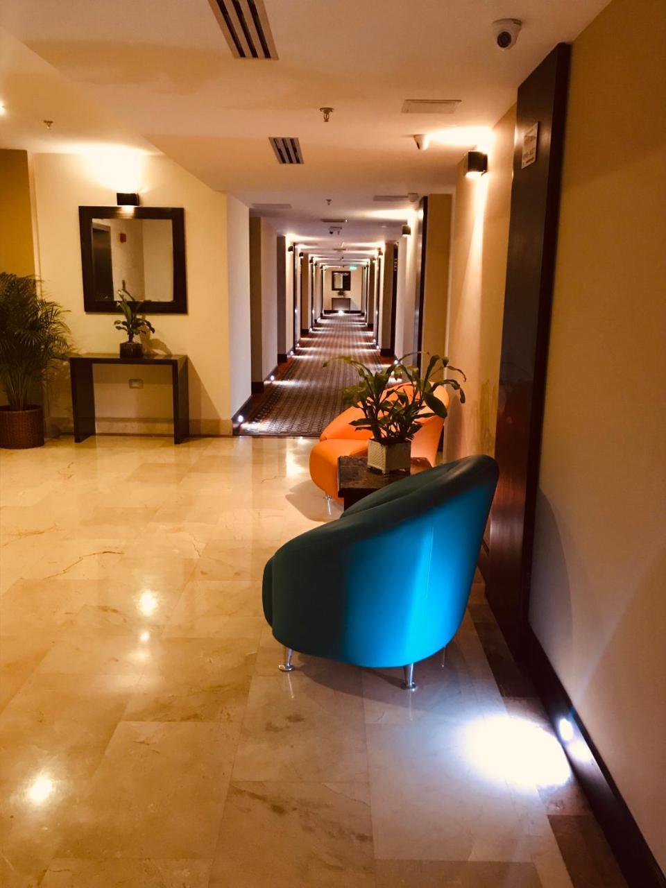 Waldorf Hotel Caracas Buitenkant foto